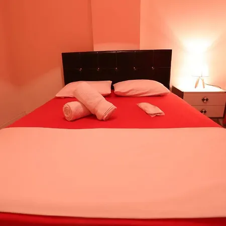 Open Atasehir Suites *