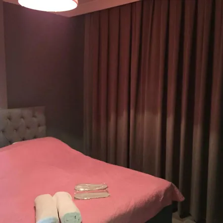 Open Atasehir Suites בית אירוח